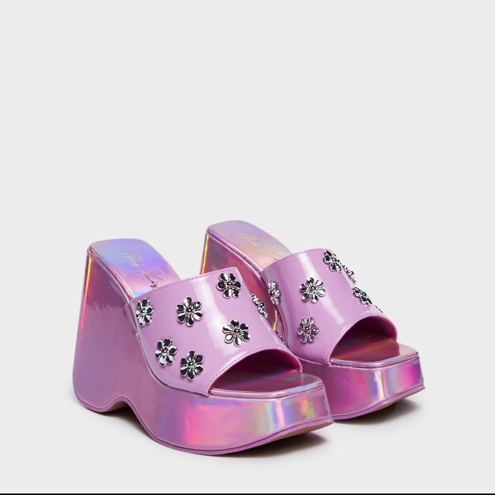 Platform wedges